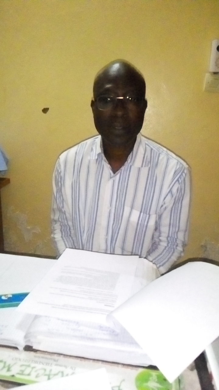 Gynécologue obstétricien, chef de service du district de Kossodo